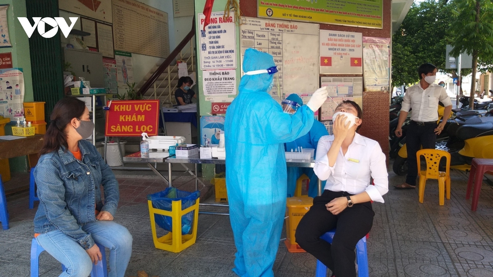 Vietnam records 9,716 new COVID-19 cases along with 4,247 recoveries